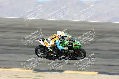 media/May-10-2025-Race Pace (Sat) [[db32fef2da]]/Vested/3-Bowl Set 1 (9am)/